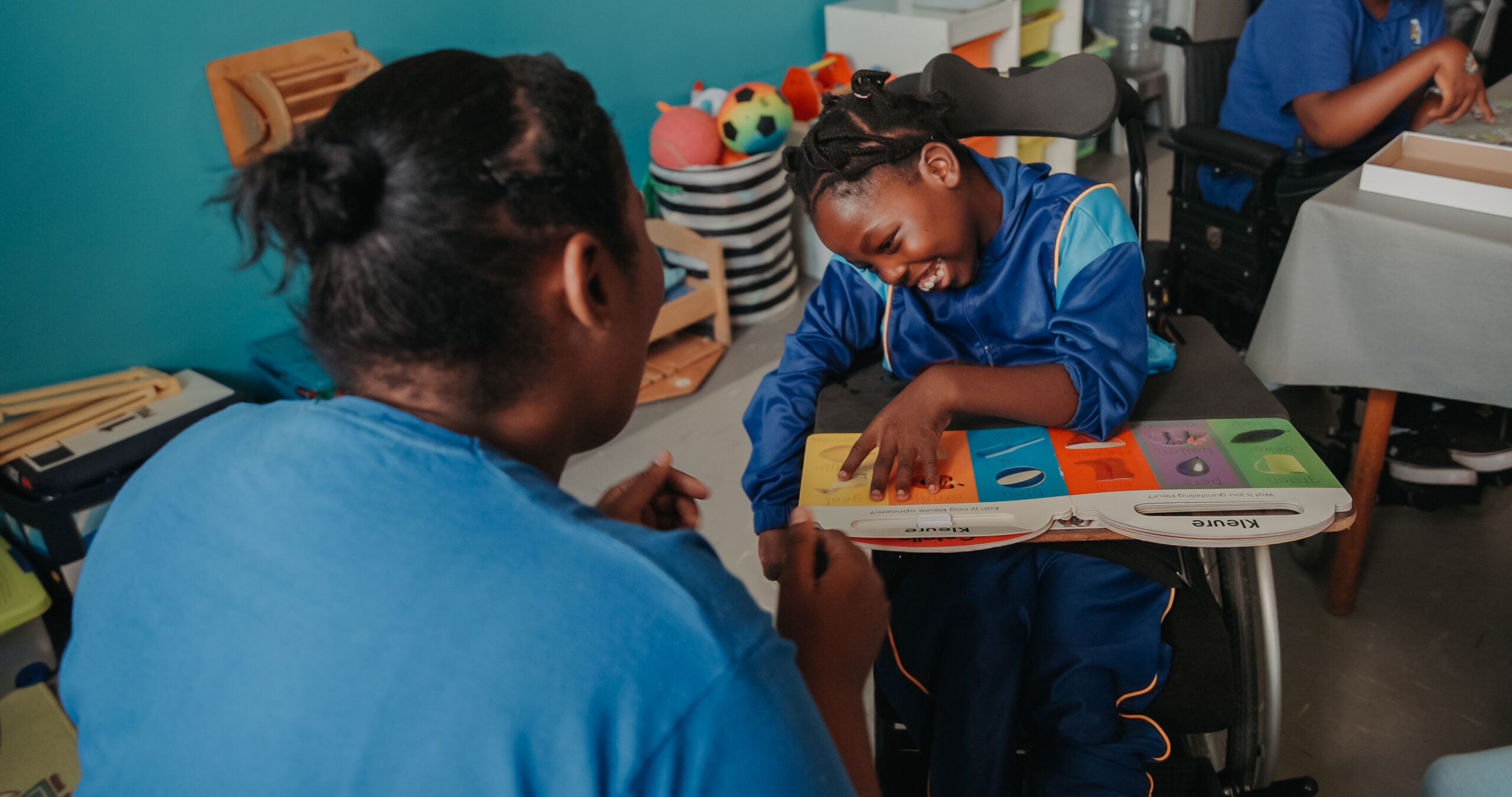 Nieuwe bus voor Rainbow Angels